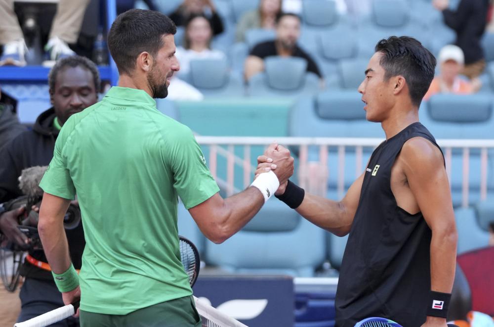 中国队首枚奖牌！中国队夺得哈尔滨亚冬会冰壶混双铜牌.